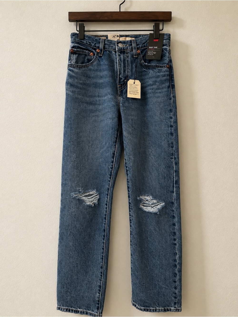 NWT Levi’s Premium Easy Dad Jeans 24x30 High Rise Straight Leg Medium Wash